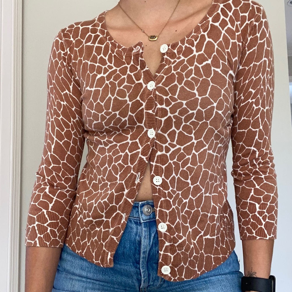 Trendy Giraffe Cardigan